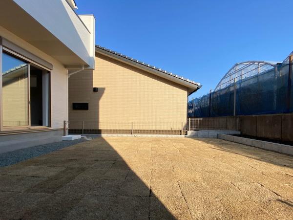 【2号棟】藤沢市新築戸建カースペ2台LDK20帖WIC