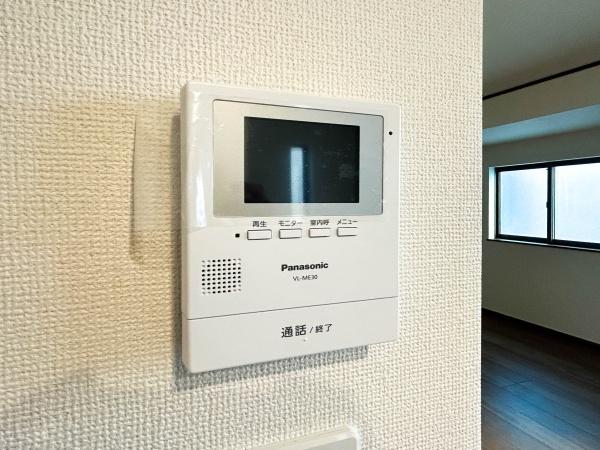 【1号棟】大田区新築戸建ビルトイン車庫納戸