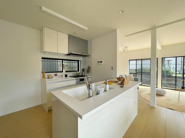 磯子区中古戸建　リフォーム　2台駐車可　和室