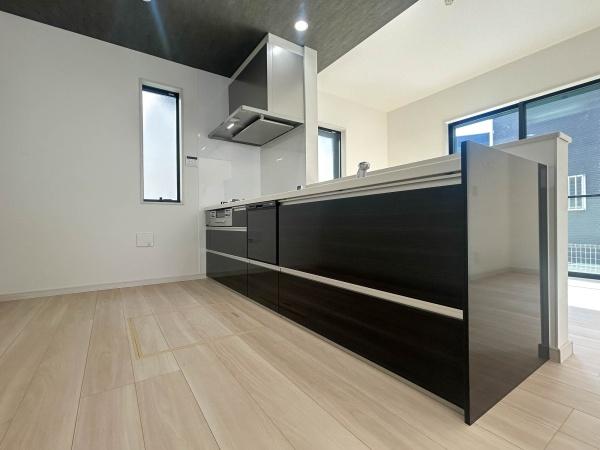 【1号棟】藤沢市新築戸建SICWICパントリー