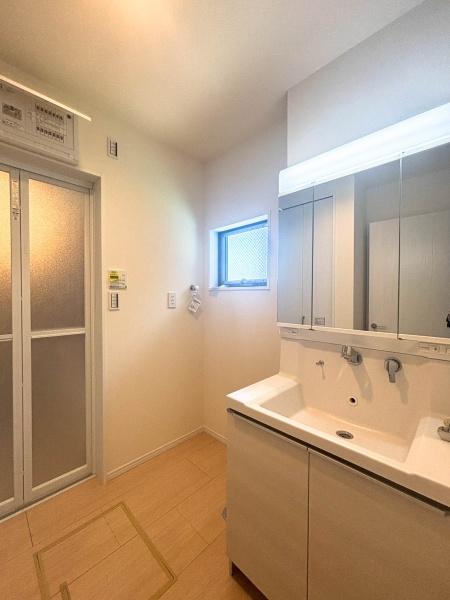 【1号棟】藤沢市新築戸建スカイバルコニーSICWIC