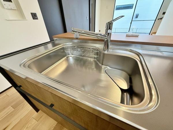 【2号棟】相模原市新築戸建　LDK20帖　吹抜け