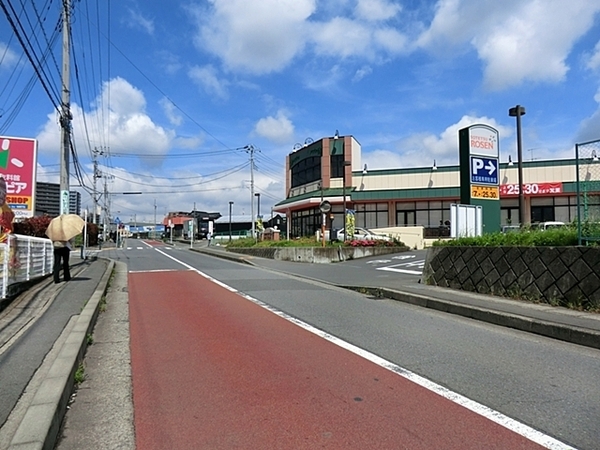 綾瀬市新築戸建WICパントリーグルニエリネン棚(そうてつローゼンかしわ台店)