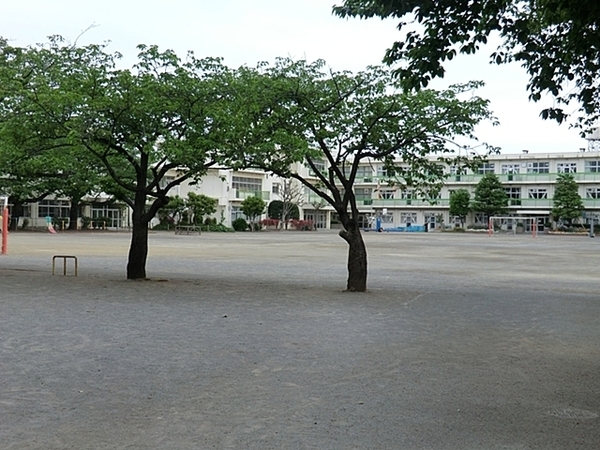 町田市新築戸建庭付LDK20帖吹抜けウッドデッキ(町田市立町田第六小学校)