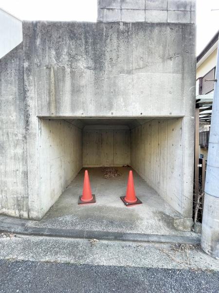 横浜市神奈川区三ツ沢東町の土地