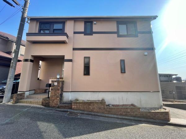 戸塚区中古戸建2台駐車可ウッドデッキリノベ