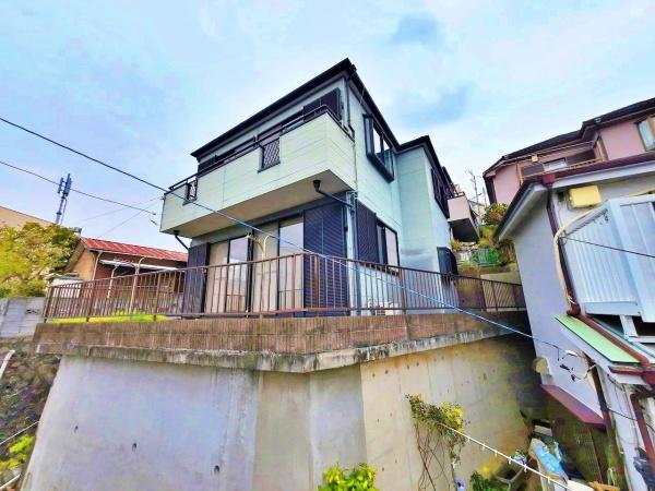 港南区中古戸建吹抜け駅7分