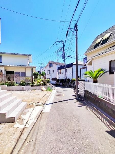 戸塚区新築戸建LDK20帖2台駐車可小学校徒8分