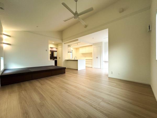 【1号棟】鎌倉市新築戸建WIC納戸×2タタミ南BL