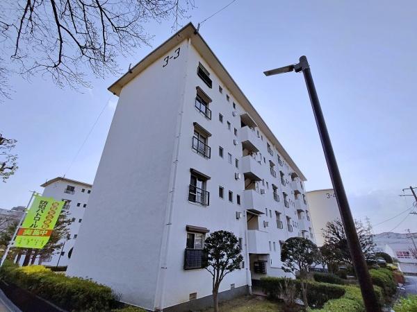 左近山団地３街区３号棟