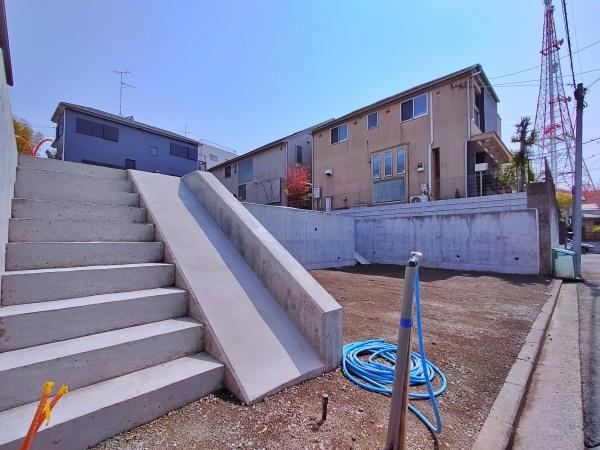 横浜市鶴見区梶山１丁目の土地
