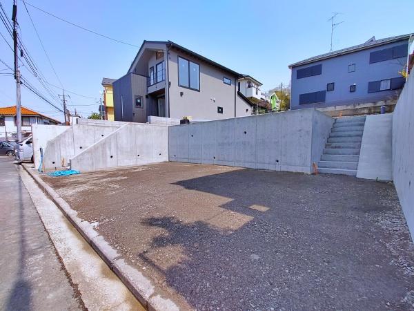横浜市鶴見区梶山１丁目の土地
