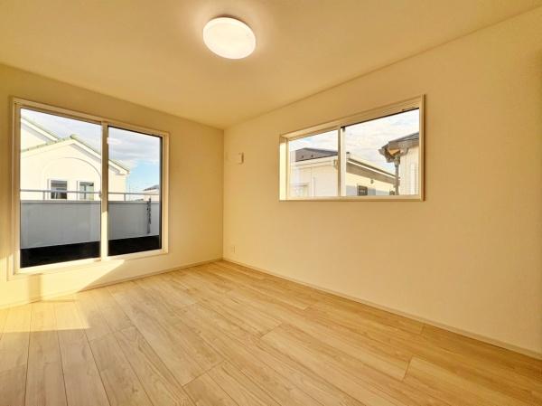 【2号棟】藤沢市新築戸建2台駐車可パントリー