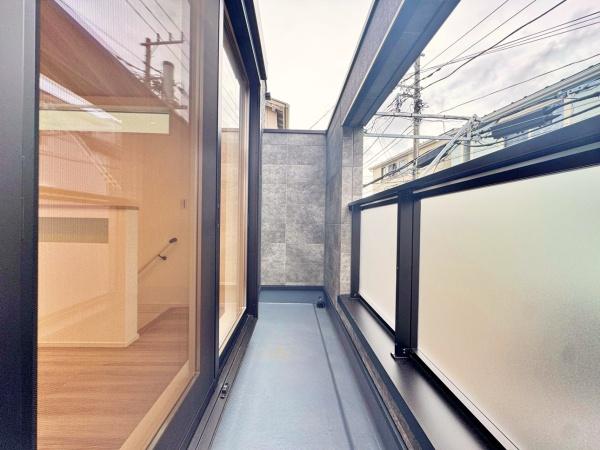 【2号棟】大和市新築戸建ビルトイン車庫床暖房