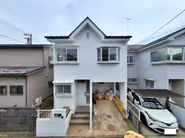 大和市中古戸建陽当り◎フルリノベビルトイン車庫