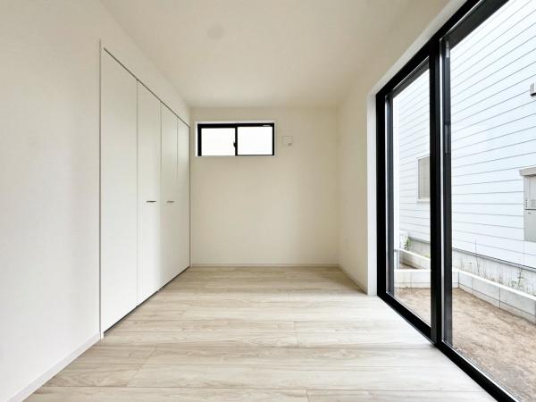 【1号棟】藤沢市新築戸建前面道路6ｍロフト