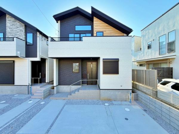 【1号棟】藤沢市新築戸建前面道路6ｍロフト