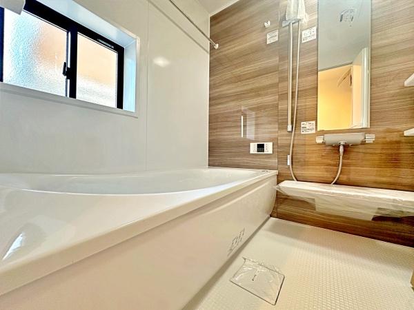 【4号棟】旭区新築戸建　和室　南面バルコニー