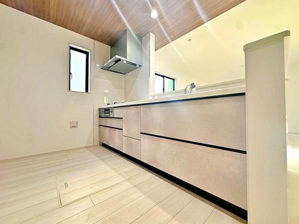 【1号棟】旭区新築戸建　和室　南面バルコニー