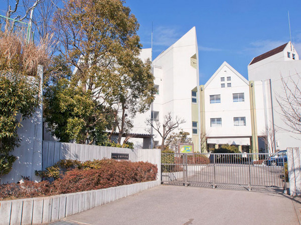 横浜市金沢区富岡西3丁目の中古一戸建て(横浜市立小田中学校)