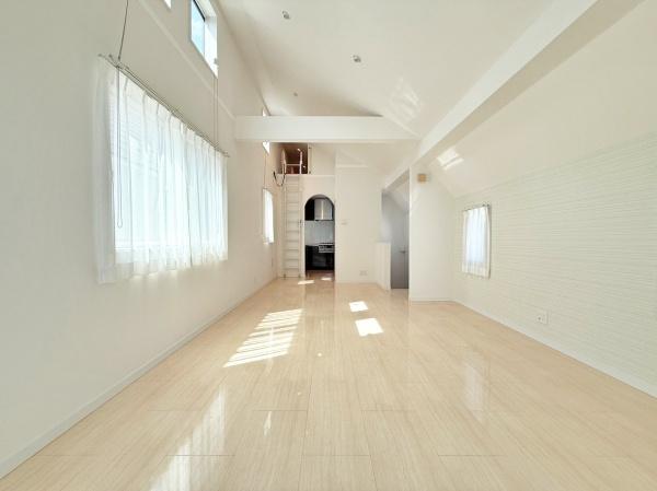 目黒区中古戸建駅徒8分2台駐車可リフォーム
