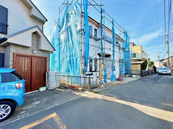 旭区新築戸建ビルトイン車庫LDK19帖駅歩5分
