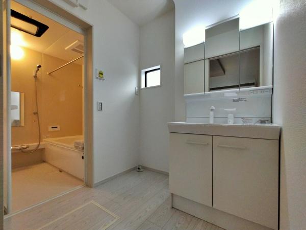 【1号棟】町田市新築戸建2台駐車可WIC床暖房