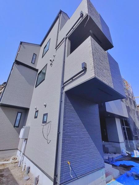 【1号棟】旭区新築戸建南面バルコニーリビング階段