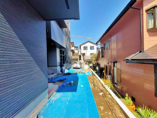 【1号棟】旭区新築戸建南面バルコニーリビング階段