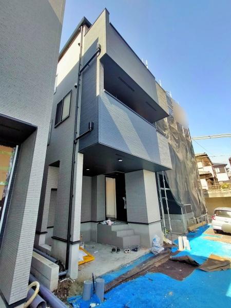 【2号棟】旭区新築戸建南面バルコニービルトイン車庫