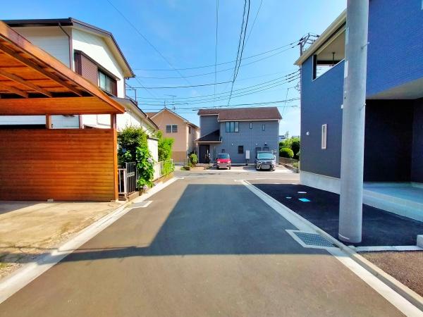 【1号棟】綾瀬市新築戸建2台駐車可対面キッチン