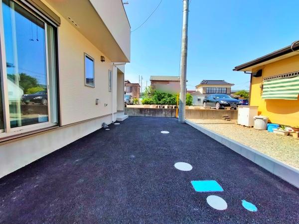 【1号棟】綾瀬市新築戸建2台駐車可対面キッチン