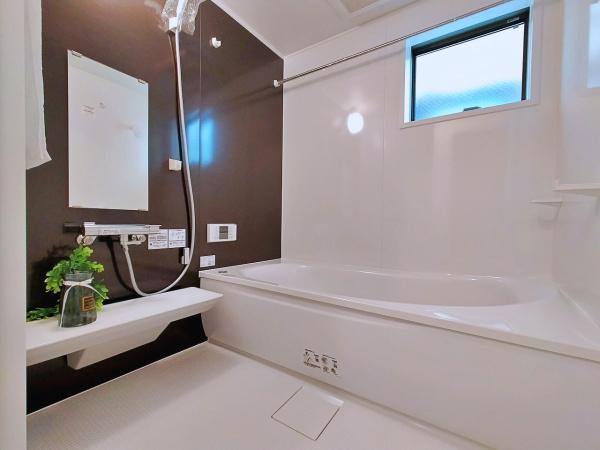 【2号棟】川崎市新築戸建対面キッチンビルトイン車庫