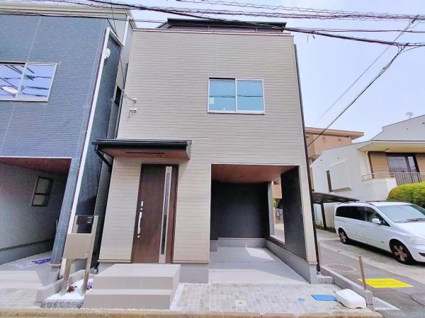 【2号棟】川崎市新築戸建対面キッチンビルトイン車庫