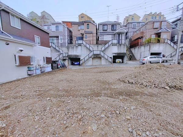 横浜市保土ケ谷区坂本町の土地