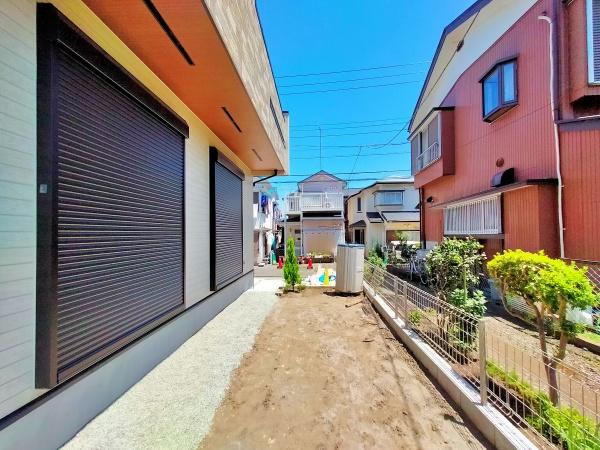 【1号棟】大和市新築戸建2台駐車可和室吹抜け