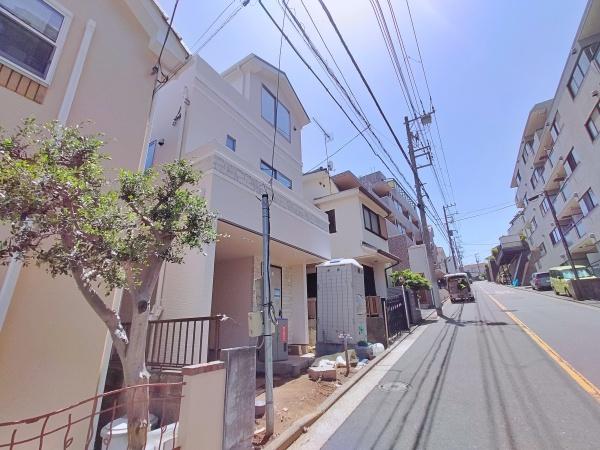 金沢区新築戸建ビルトイン車庫ルーバル駅徒2分