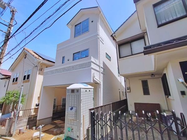 金沢区新築戸建ビルトイン車庫ルーバル駅徒2分