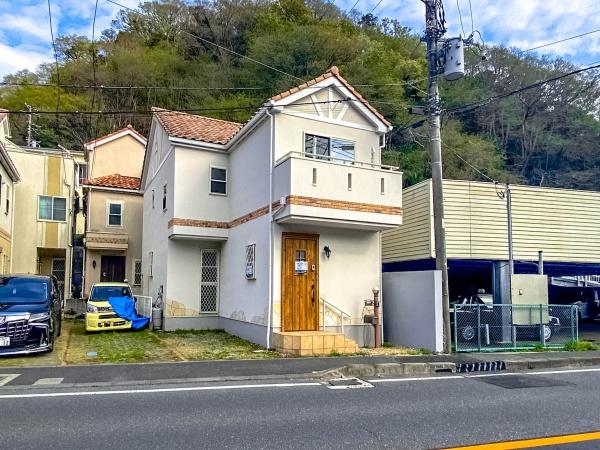 三浦郡葉山町長柄の中古一戸建て