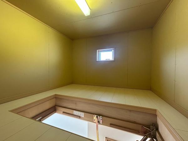 三浦郡葉山町長柄の中古一戸建て