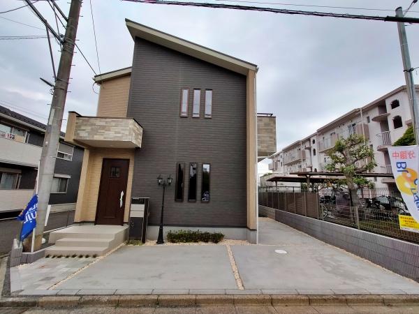 【1号棟】藤沢市新築戸建2台駐車可LDK18帖WIC