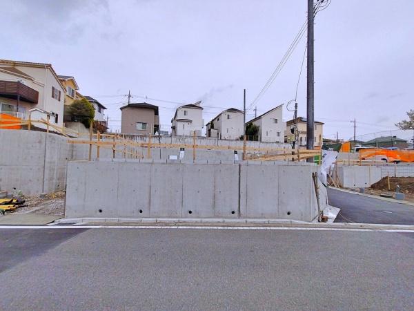 【2号棟】青葉区新築戸建　床暖房　和室　南BL　吹抜け