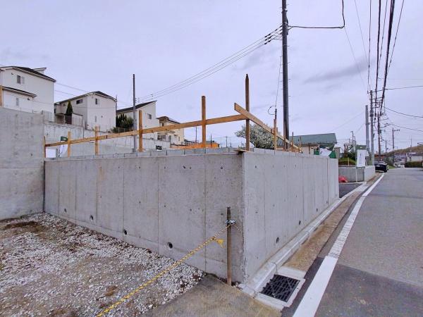 【2号棟】青葉区新築戸建　床暖房　和室　南BL　吹抜け
