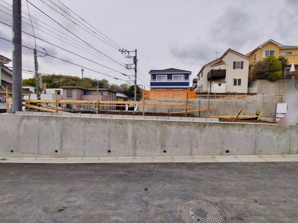 【2号棟】青葉区新築戸建　床暖房　和室　南BL　吹抜け