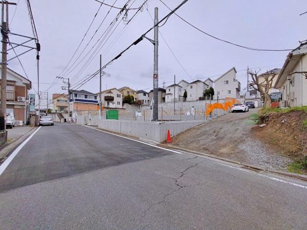 【2号棟】青葉区新築戸建　床暖房　和室　南BL　吹抜け