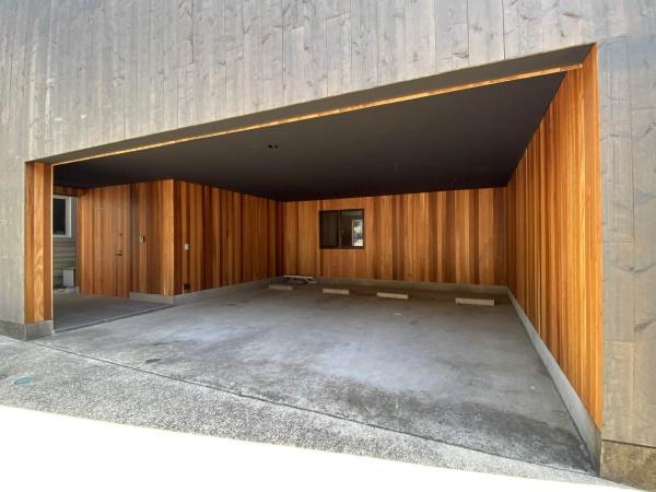 逗子市中古戸建カースペ6台リノベWICパントリー