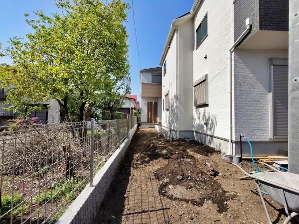 【2号棟】大和市新築戸建小学校徒7分都市ガス