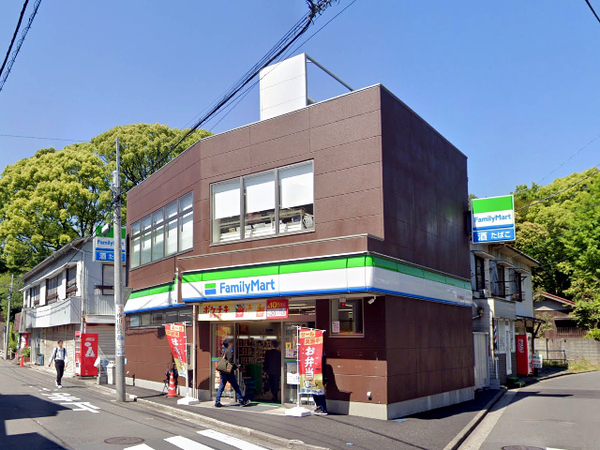 リブゼ横浜ビューステージ【最上階】【角部屋】(ファミリーマート横浜常盤台店)