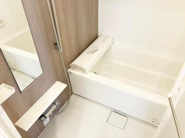 リブゼ横浜ビューステージ【最上階】【角部屋】