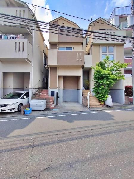 宮前区中古戸建　リフォーム〇　納戸　WIC　平坦